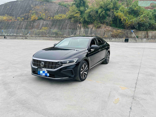 Volkswagen 2024 Passat 2.0 TSI 330 TSI Starlight Elite Edition