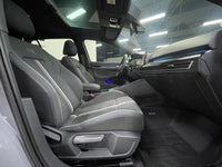 Volkswagen 2024 Golf 8 R-Line 1.4 TSI 280 TSI 50th Anniversary Legend Edition - 21