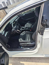 Volkswagen 2023 CC 2.0 TSI 380 TSI Striking Edition - 2