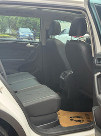 Volkswagen 2024 Tiguan L 1.5 TSI 300 TSI Front-Wheel-Drive Dragon Soaring Edition - 9