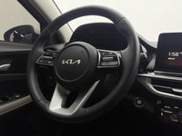 Kia 2023 K3 1.5 CVT Luxury Edition - 5