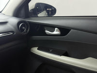Kia 2023 K3 1.5 CVT Luxury Edition - 8