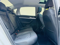 Volkswagen 2024 Lavida 1.5 TSI 300 TSI Starry Sky Yong Yi Edition - 5