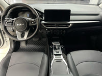 Kia 2023 K3 1.5 CVT Comfort Edition - 8