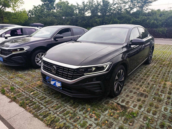 Volkswagen 2025 Passat 1.4 TSI 280 TSI Outstanding Edition Business Version