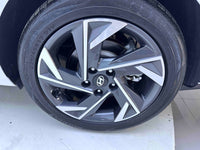 Hyundai 2023 Elantra Sedan 1.5 CVT LUX Prestige Version - 7