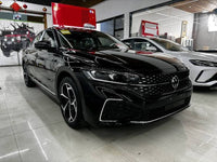 Volkswagen 2025 Passat 2.0 TSI 330 TSI Outstanding Edition Starry Sky Elite Version - 3