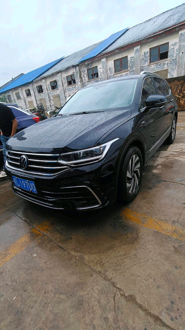 Volkswagen 2024 Tiguan L 2.0 TSI 330 TSI Front-Wheel-Drive Smart Enjoy Edition