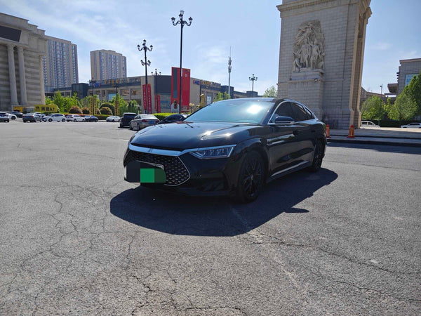 BYD HAN 2024 Han DM-i 1.5T CVT Glory Edition 121 km Prestige Model