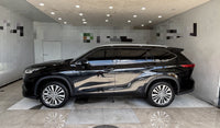 Toyota 2024 Highlander Hybrid 2.5 CVT Intelligent Electric Hybrid 4WD Prestige 7-Seater - 4