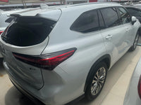 Toyota 2024 Highlander Hybrid 2.5 CVT Intelligent Electric Hybrid 4WD Flagship 7-Seater - 5