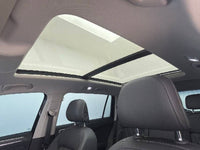 Volkswagen 2024 Tiguan L R-Line 2.0 TSI 330 TSI Front-Wheel-Drive R-Line Beyond Enjoy Edition - 3