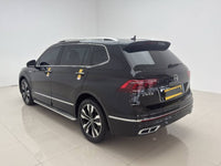 Volkswagen 2024 Tiguan L R-Line 2.0 TSI 330 TSI Front-Wheel-Drive R-Line Beyond Enjoy Edition - 8