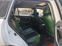 Toyota Wildlander 2022 Venza Hybrid 2.5 CVT 4WD Luxury PLUS - 7