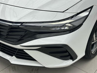 Hyundai 2023 Elantra Sedan 1.5 CVT LUX Prestige Version - 4