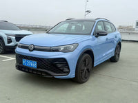 Volkswagen 2024 Tiguan L PRO 2.0 TSI 330 TSI Front-Wheel-Drive R-Line IQ Prestige Version - 1