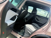 Volkswagen 2024 Tiguan L PRO 2.0 TSI 330 TSI Front-Wheel-Drive R-Line IQ Pilot Version - 6