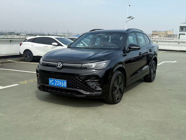 Volkswagen 2024 Tiguan L PRO 2.0 TSI 330 TSI Front-Wheel-Drive R-Line IQ Prestige Version