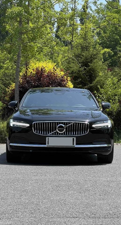 Volvo 2023 S90 48V 2.0T B5 Zhiyi Luxury Edition