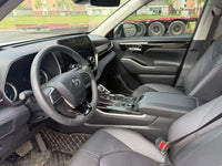 Toyota 2024 Highlander 2.0T 380T AWD Prestige 7-Seater - 4