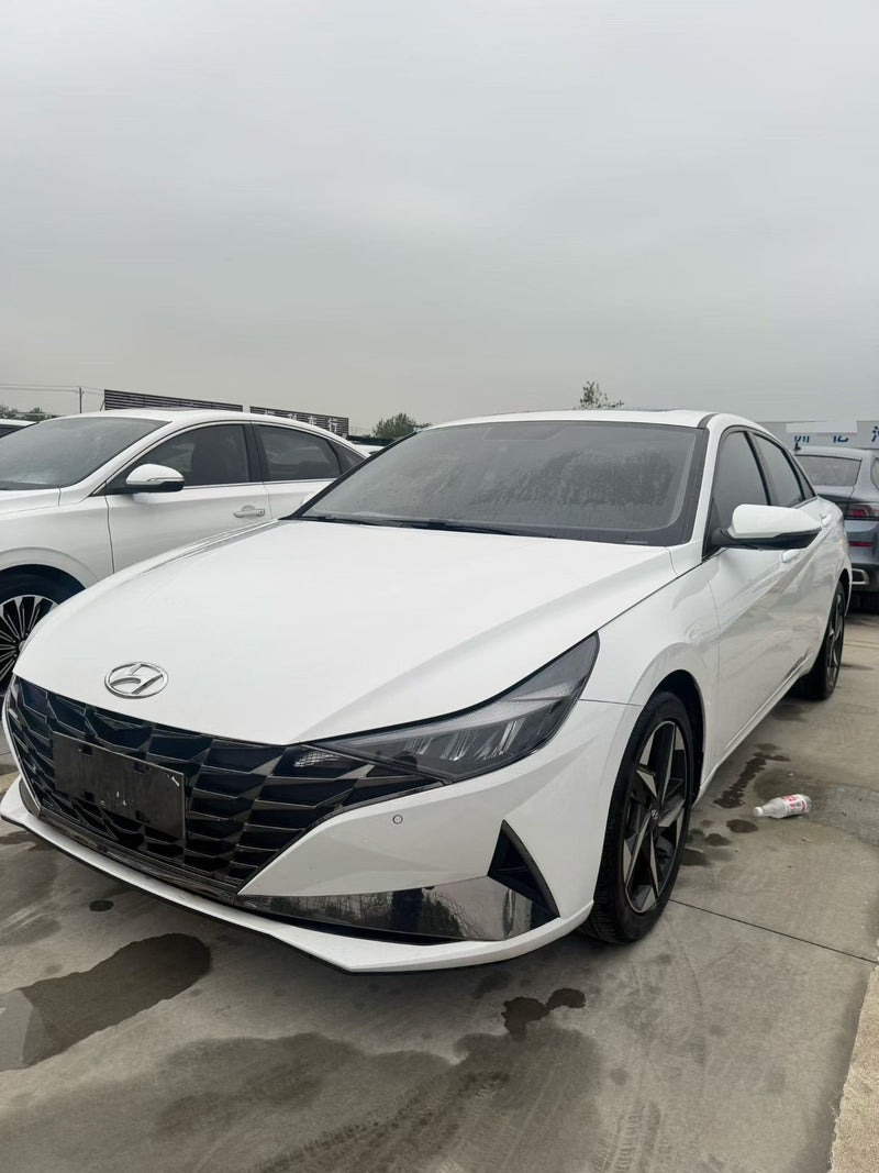 Hyundai 2023 Elantra Sedan 1.5 CVT GLS Advanced Version