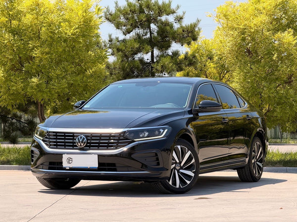 Volkswagen 2024 Passat 2.0 TSI 330 TSI Elite Edition