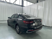 Volkswagen 2024 Lavida 1.5 TSI 300 TSI Man Yi Edition - 7