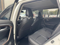 Toyota Wildlander 2024 Venza Dual Engine 2.5 CVT 2WD Luxury PLUS - 4