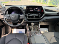 Toyota 2024 Highlander Hybrid 2.5 CVT Intelligent Electric Hybrid 4WD Prestige 7-Seater - 6