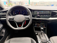 Volkswagen 2024 Passat 2.0 TSI 380 TSI Starlight Luxury - 12