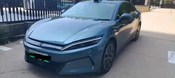 BYD HAN 2025 Han L DM-i 1.5T CVT 200 km LiDAR Flagship Model