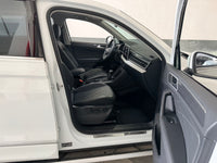 Volkswagen 2024 Tiguan L R-Line 2.0 TSI 330 TSI Front-Wheel-Drive R-Line Beyond Enjoy Edition - 8