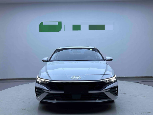 Hyundai 2023 Elantra Sedan 1.5 CVT LUX Prestige Version