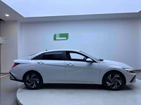 Hyundai 2023 Elantra Sedan 1.5 CVT LUX Prestige Version - 2