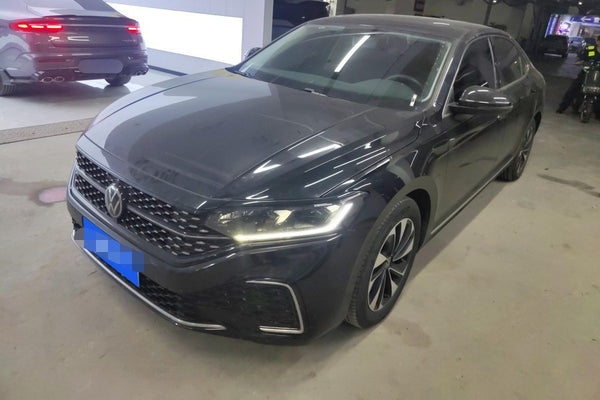 Volkswagen 2024 Passat 1.4 TSI 280 TSI Starlight Elite Edition