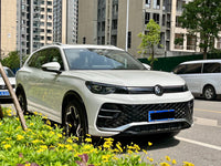 Volkswagen 2024 Tiguan L PRO 2.0 TSI 330 TSI Front-Wheel-Drive R-Line IQ Pilot Version - 3