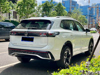 Volkswagen 2024 Tiguan L PRO 2.0 TSI 330 TSI Front-Wheel-Drive R-Line IQ Pilot Version - 4