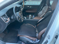 Volvo 2023 S60 48V 2.0T B4 Smart Pro Luxury - 4