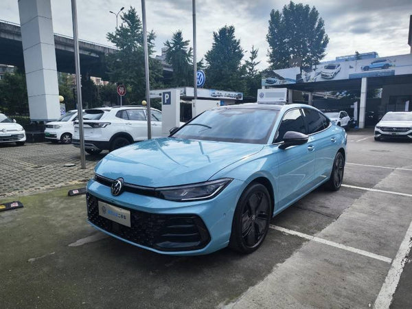 Volkswagen 2025 Passat Pro 2.0 TSI 380 TSI Starry Sky Dragon Prestige Edition