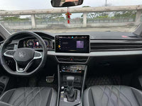 Volkswagen 2024 Tiguan L R-Line 2.0 TSI 330 TSI Front-Wheel-Drive R-Line Beyond Enjoy Edition - 4