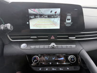Hyundai 2023 Elantra Sedan 1.5 CVT LUX Prestige Version - 16