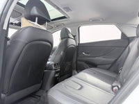 Hyundai 2023 Elantra Sedan 1.5 CVT LUX Prestige Version - 12