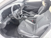 Hyundai 2023 Elantra Sedan 1.5 CVT LUX Prestige Version - 10