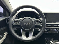 Kia 2023 K3 1.5 CVT Luxury Edition - 10