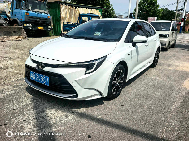 Toyota 2024 Levin Dual Engine 1.8 CVT Smart Electric Hybrid Leading