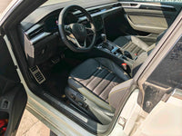 Volkswagen 2023 CC 2.0 TSI 380 TSI Striking Edition - 2