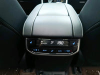 Toyota 2022 Highlander Hybrid 2.5 CVT AWD Premier 7-Seater - 16