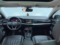 Volkswagen 2024 Passat 2.0 TSI 330 TSI Starlight Elite Edition - 8
