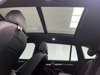 Volkswagen 2024 Tiguan L PRO 2.0 TSI 330 TSI Front-Wheel-Drive R-Line IQ Prestige Version - 9