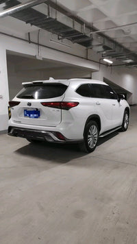 Toyota 2024 Highlander Hybrid 2.5 CVT Intelligent Electric Hybrid 2WD Elite 5-Seater - 4